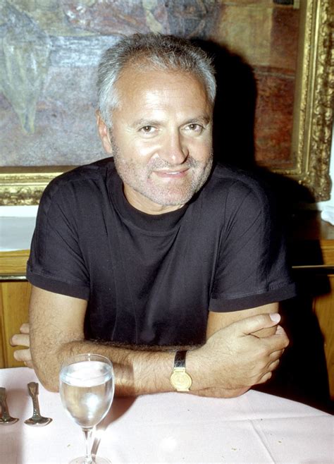 quien es gianni versace|Gianni Versace famous designs.